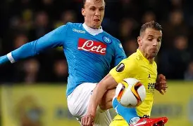 开元体育注册-比利亚雷亚尔后防失守，导致输球潮继续